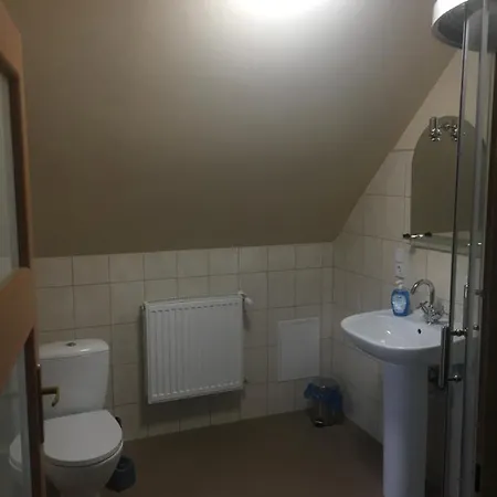 Pod Swierkami Farm stay *